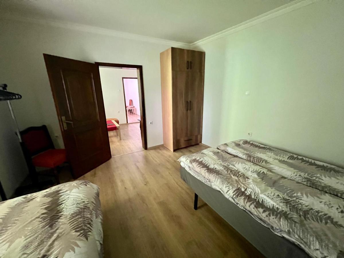 Home Base Apartments Skopje Exterior photo