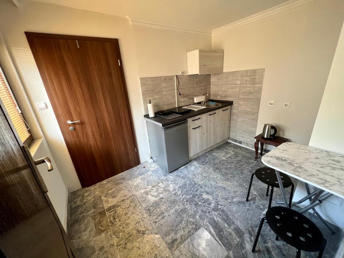 Home Base Apartments Skopje Exterior photo