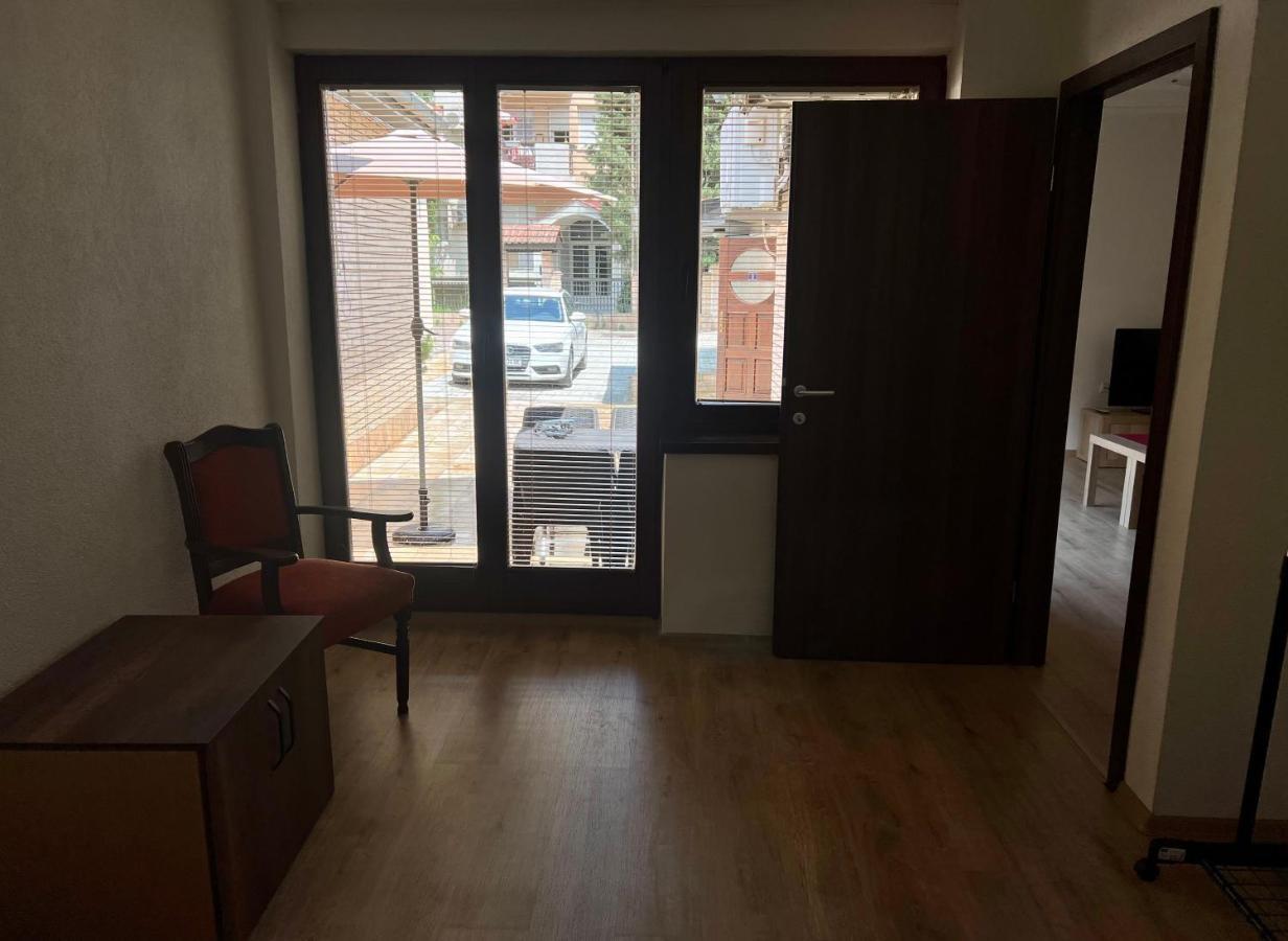 Home Base Apartments Skopje Exterior photo